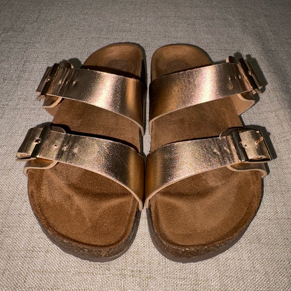 Wonder Nation Kids Metallic Bronze Sandals with Buckles Size 4